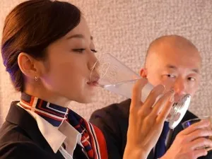 Lồn em lúc nào cũng phải hoạt động hết công suất