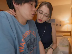 Nữ thần ngực khủng! [Người đẹp] Cô ấy thủ dâm trên ban công, cô ấy cố tình kéo rèm cửa ra vì sợ người khác không nhìn thấy. Tôi chỉ có thể nói rằng cô ấy thực sự tuyệt vời... [Phần 4]